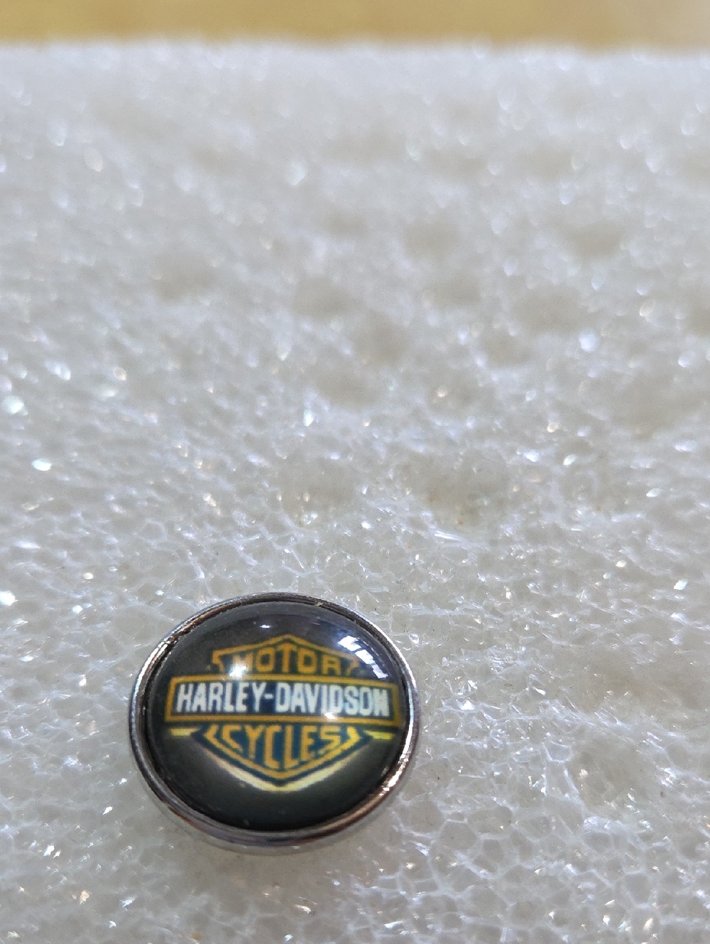 Harley-Davidson Brown and Yellow Round Logo Snap 18mm
